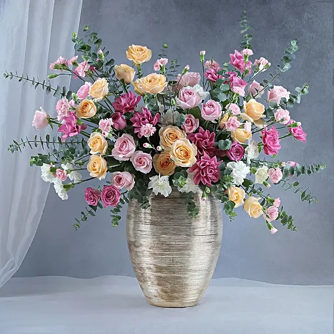 Peach n Sweet Avalanche Rose Ensemble
